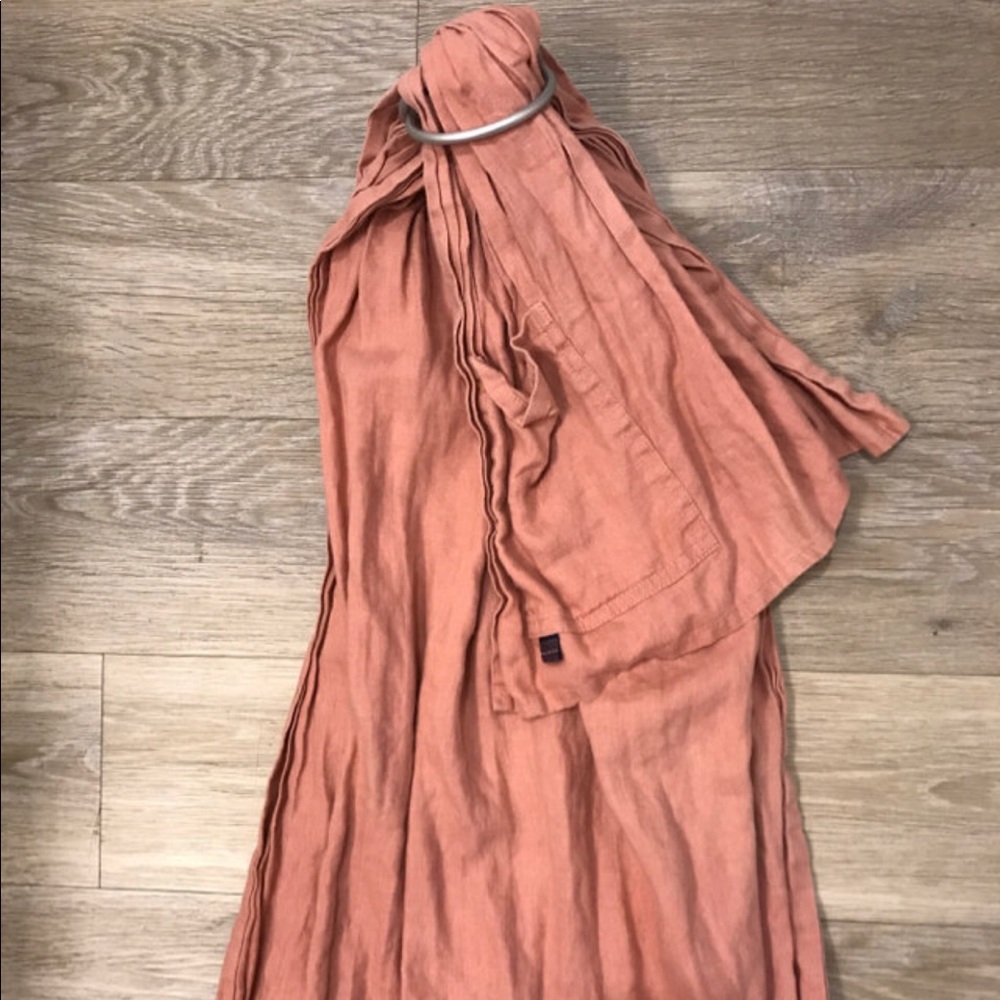 SOLD ✨ Linen Ring Sling